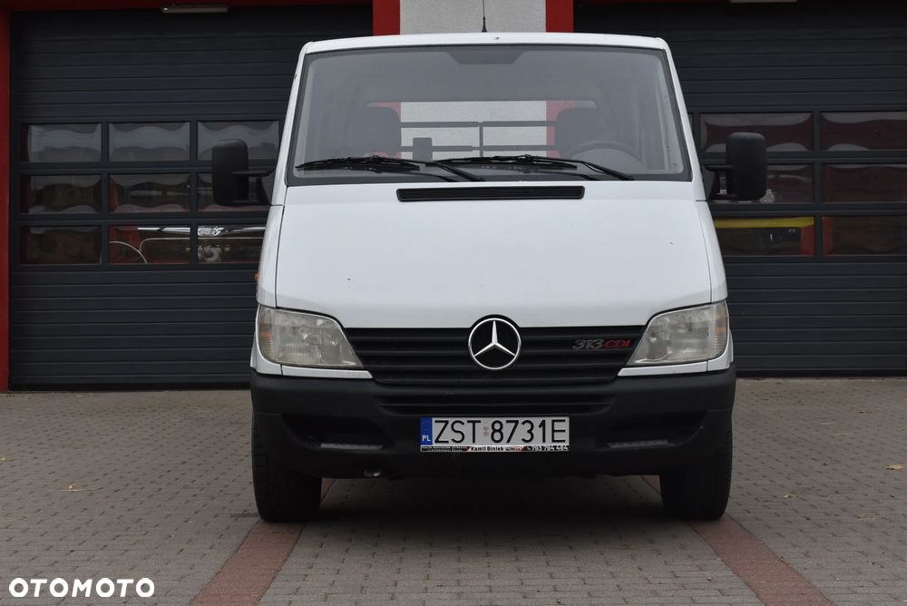Mercedes-Benz SPRINTER - 21