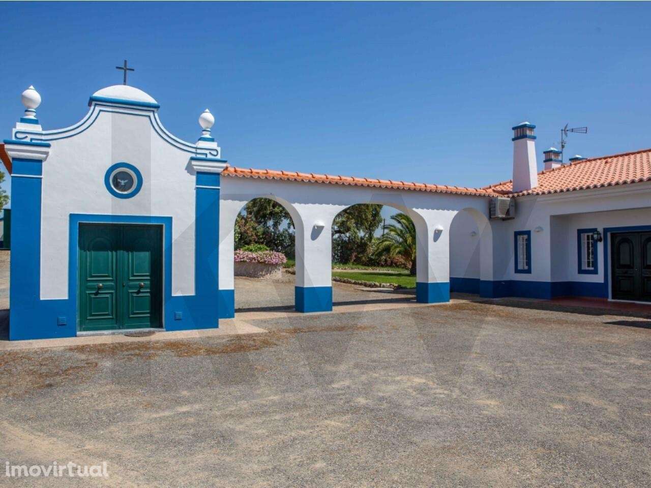 Herdade Única com Aeródromo Privado e 29 Hectares em Ferreira do Alent - Grande imagem: 3/53