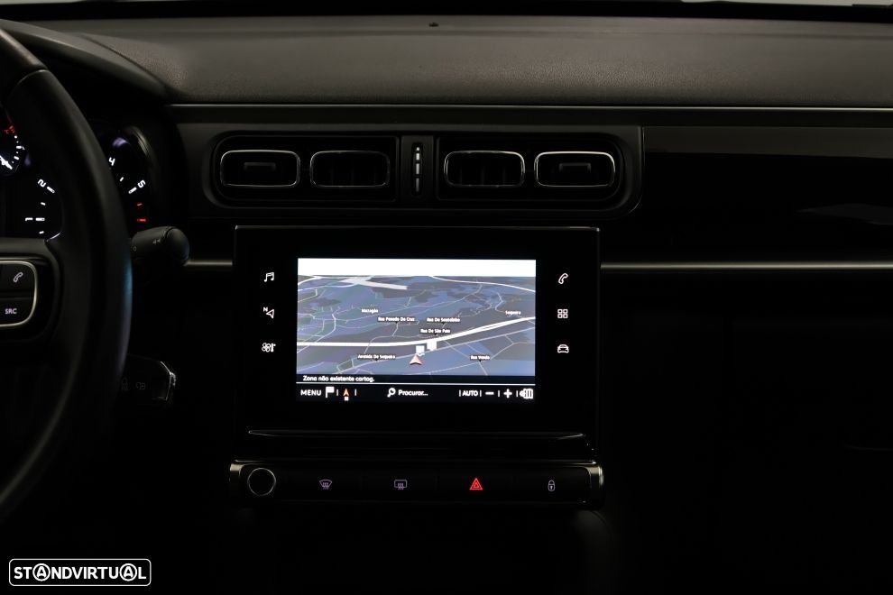 Citroën C3 1.2 PureTech Shine - 17