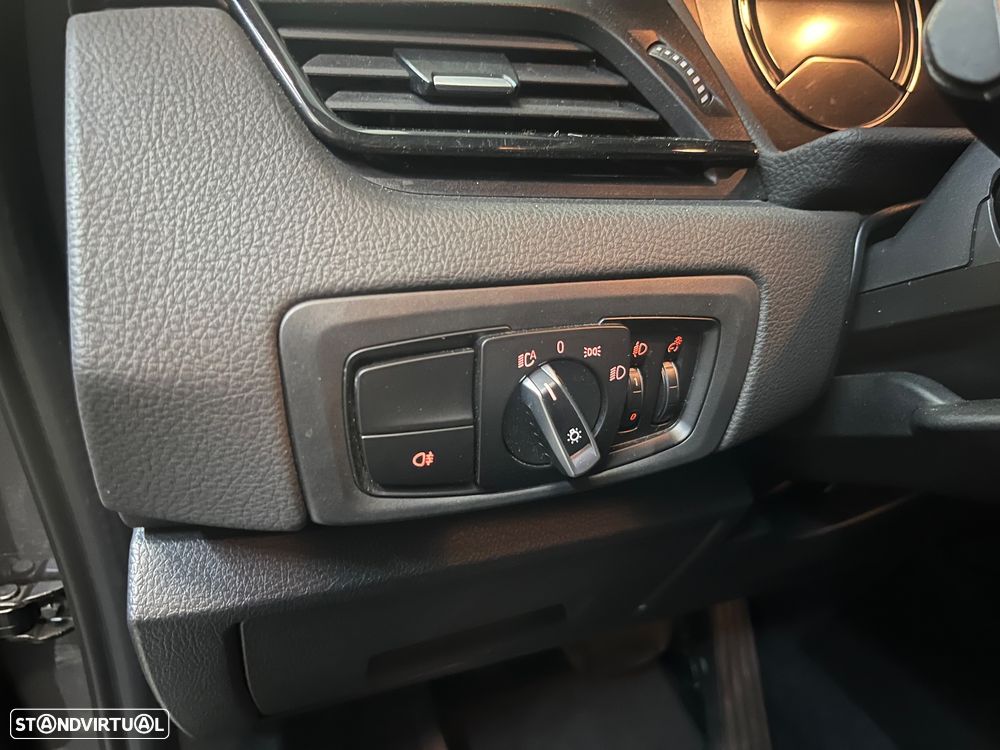 BMW 225xe Active Tourer Advantage - 25