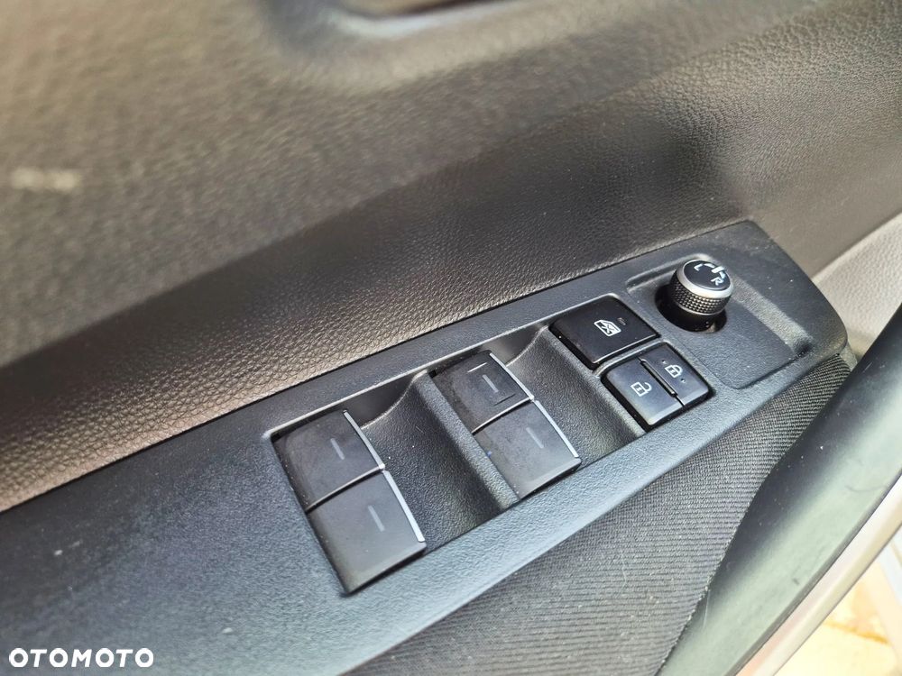 Toyota Corolla 1.5 Comfort MS - 28