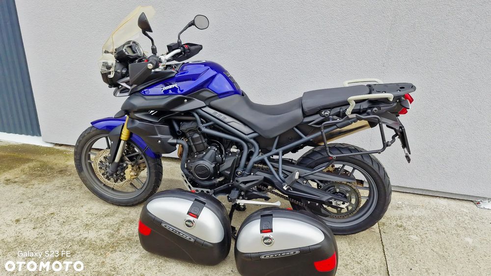 Triumph Tiger - 2