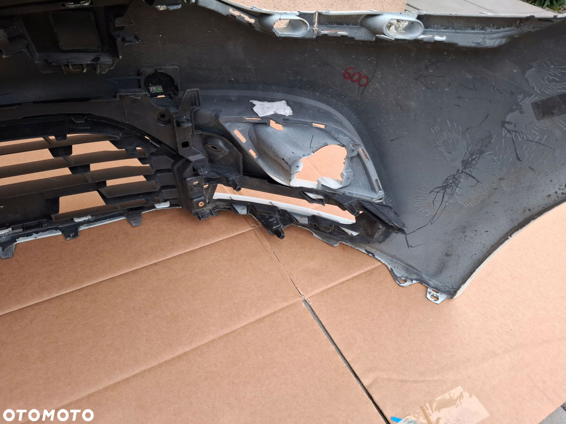 ZDERZAK PRZÓD RENAULT CLIO IV LIFT ORYGINAŁ - 12
