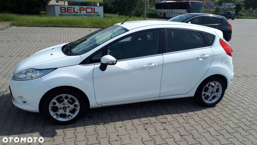 Ford Fiesta 1.25 Titanium EU5 - 4