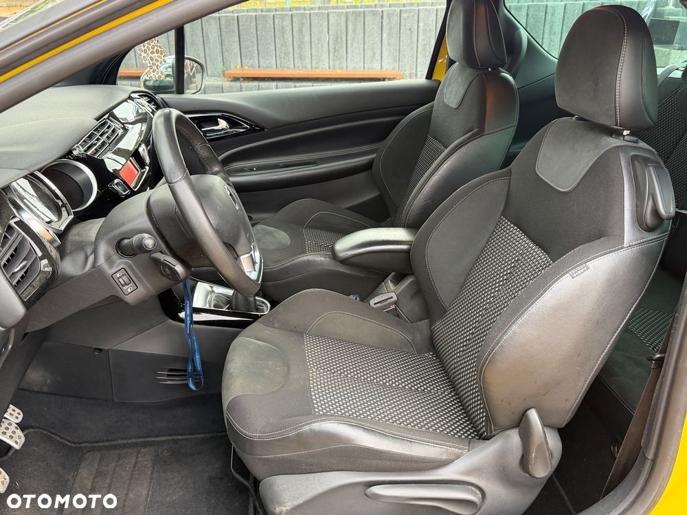 Citroën DS3 1.6 VTi SoChic - 12