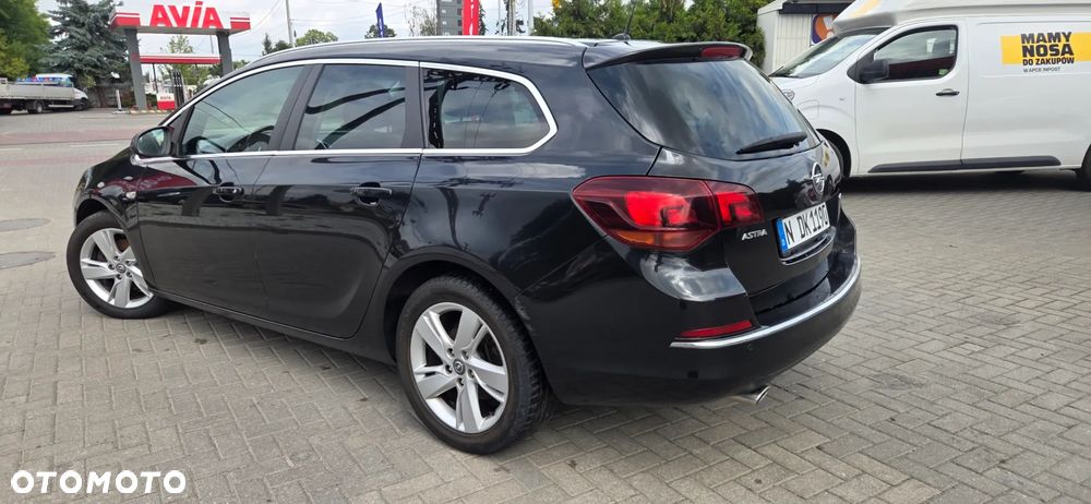 Opel Astra - 11