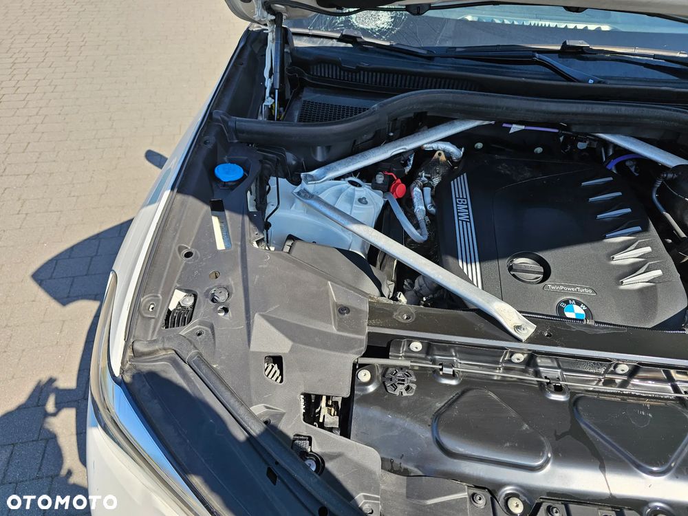 BMW X5 xDrive30d sport - 24