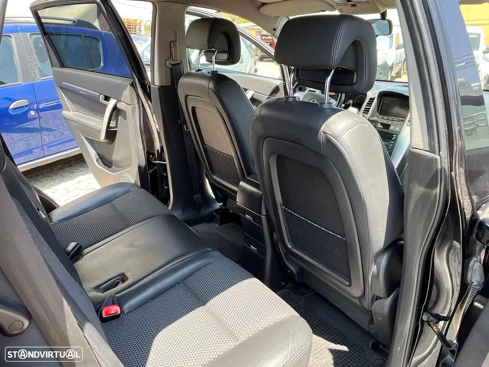 Chevrolet Captiva 2.0 VCDi LT 7L - 10