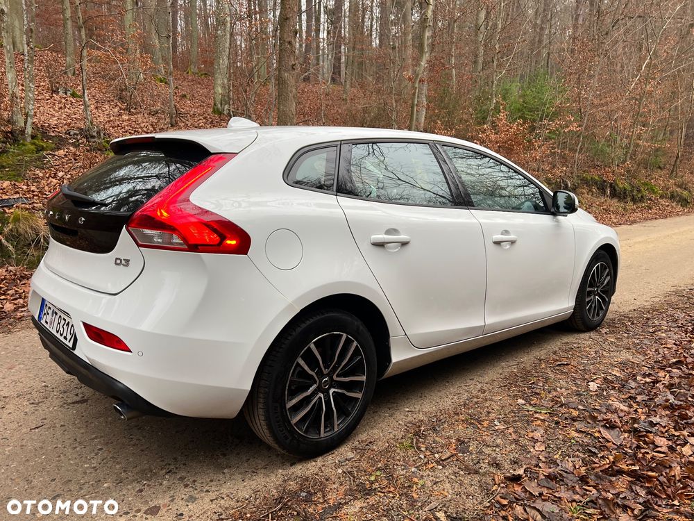 Volvo V40 D3 Geartronic Inscription - 20