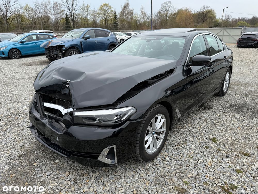 BMW Seria 5 530d xDrive Luxury Line - 1