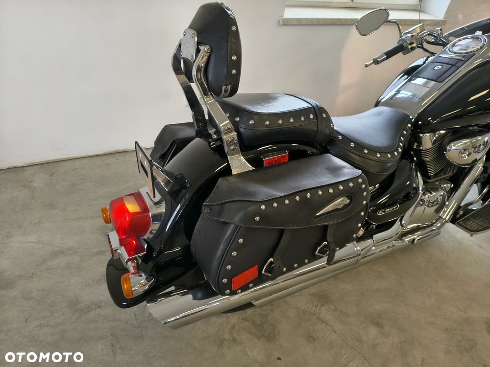 Suzuki VL 1500 Intruder LC - Boulevard C90 - 16
