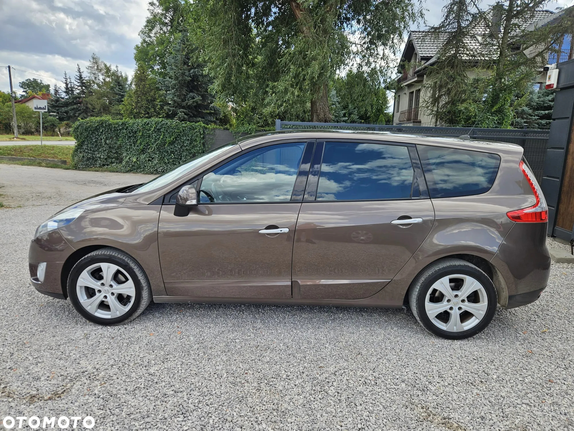 Renault Scenic 1.4 16V TCE Privilege - 4