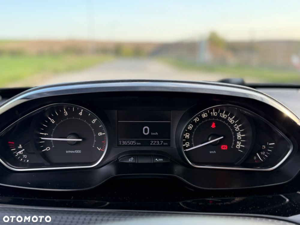 Peugeot 2008 PureTech 110 Stop&Start Crossway - 20