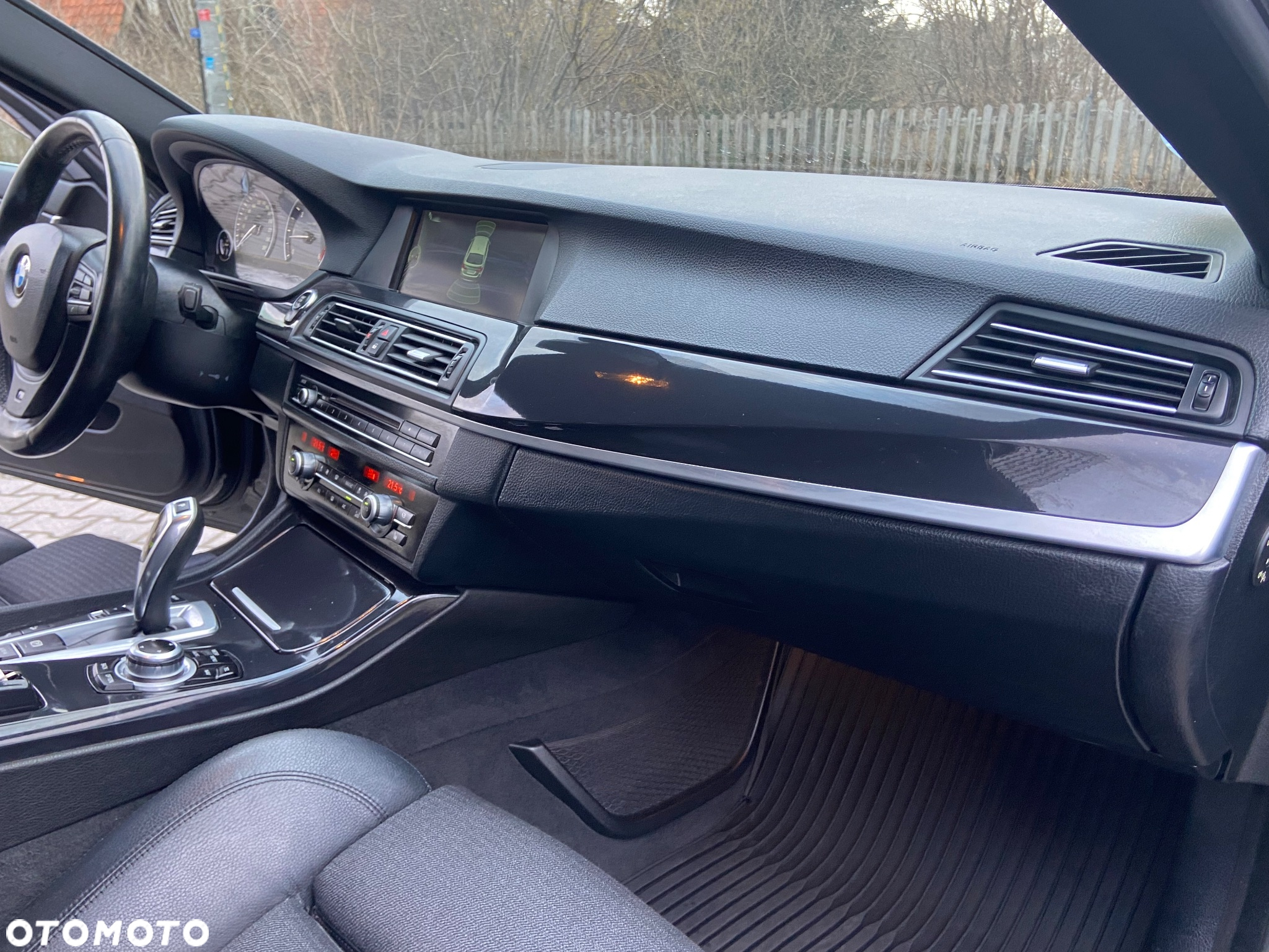 BMW Seria 5 525d xDrive Touring Modern Line - 26