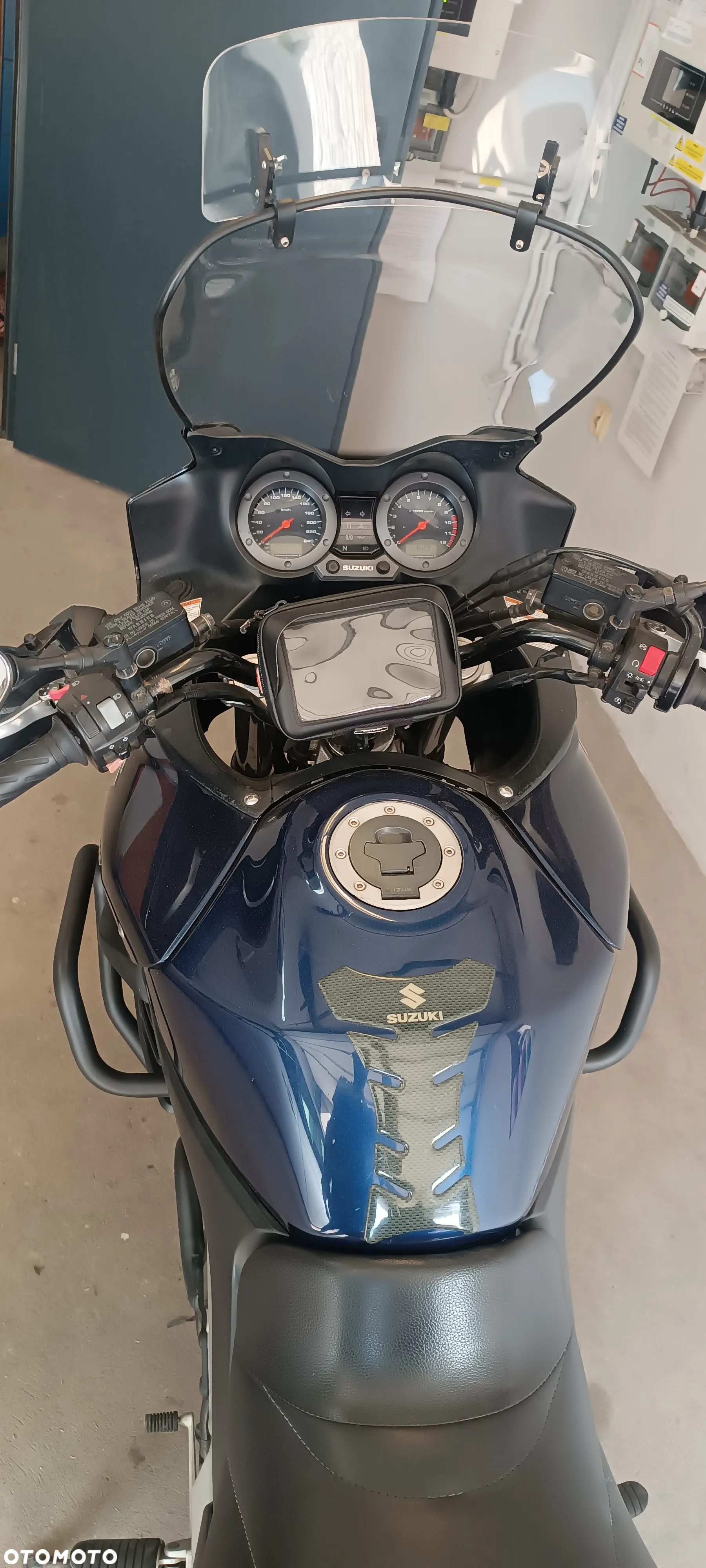 Suzuki DL - 7
