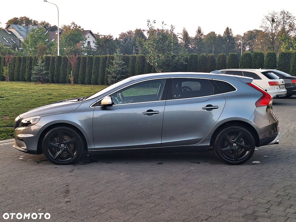Volvo V40 D4 Momentum - 7