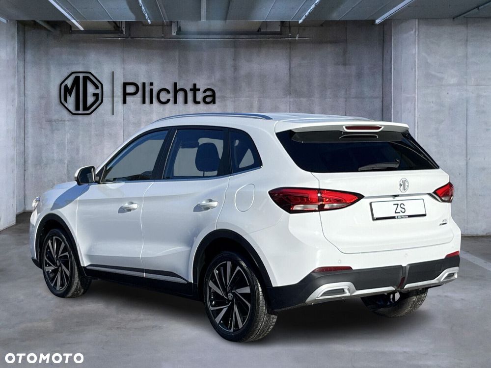 MG ZS Hybrid+ - 9