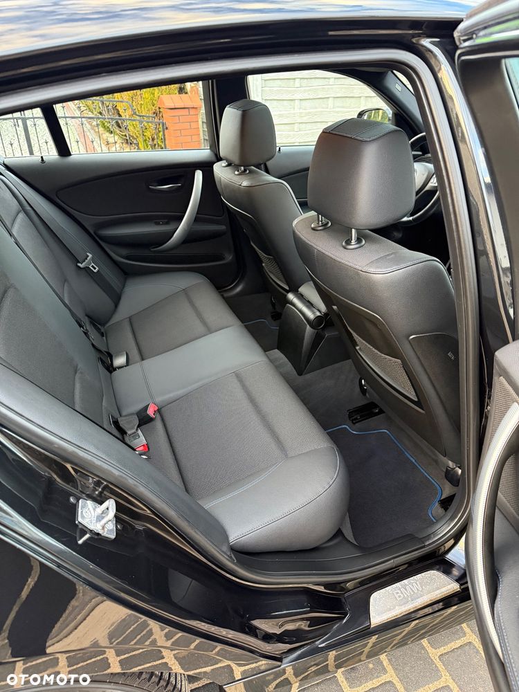 BMW Seria 1 120d DPF Edition Sport - 17