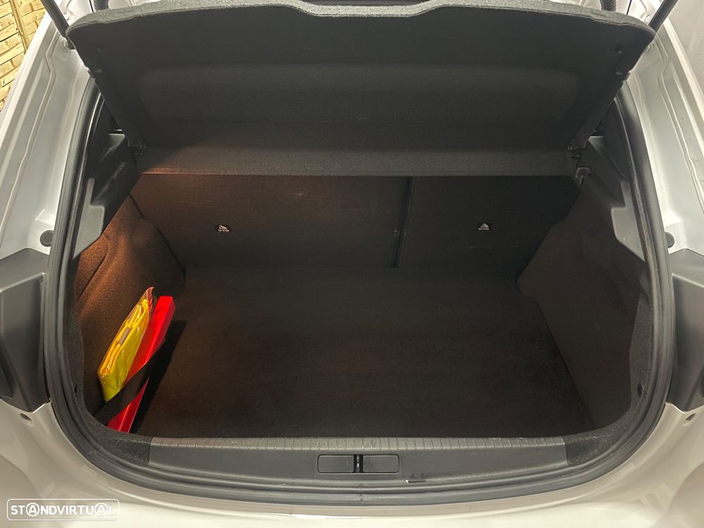 Peugeot 208 PureTech 75 Active Pack - 32