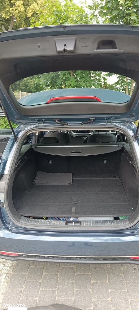 Kia Ceed 1.6 CRDi mHEV M - 8