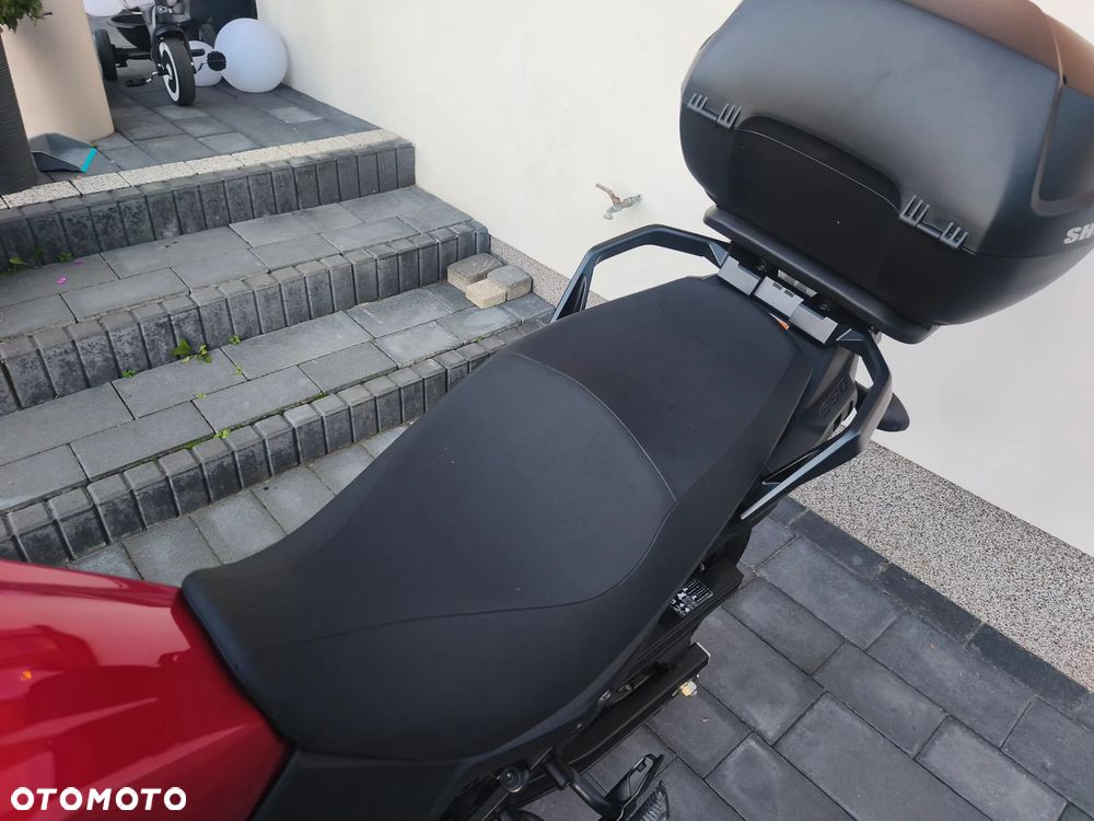 Suzuki DL - 21