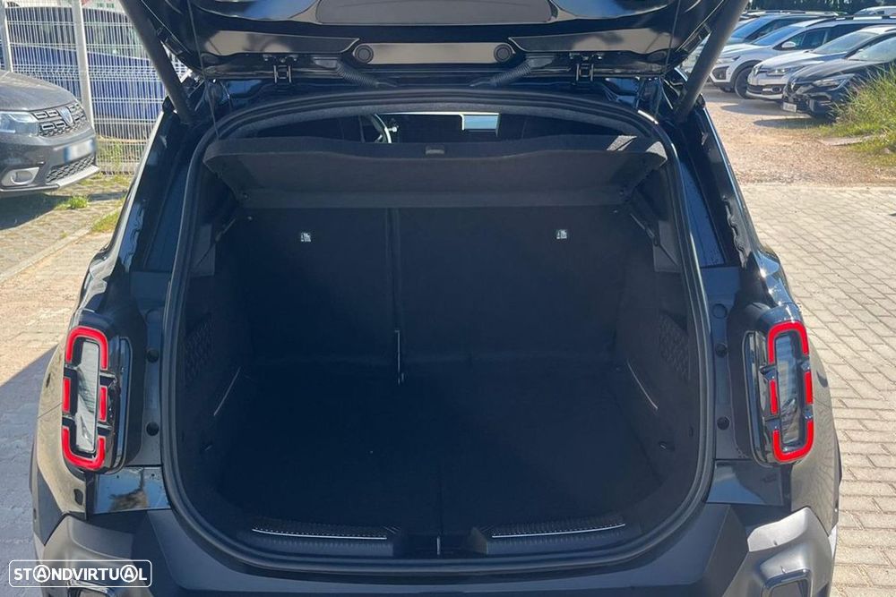 Renault 4 E-Tech 52 kWh Iconic Autonomia Conforto - 9