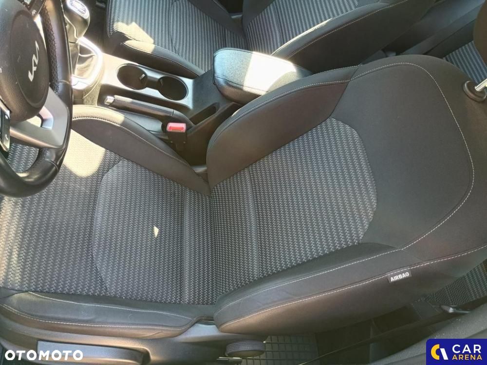 Kia XCeed 1.5 T-GDI M - 16