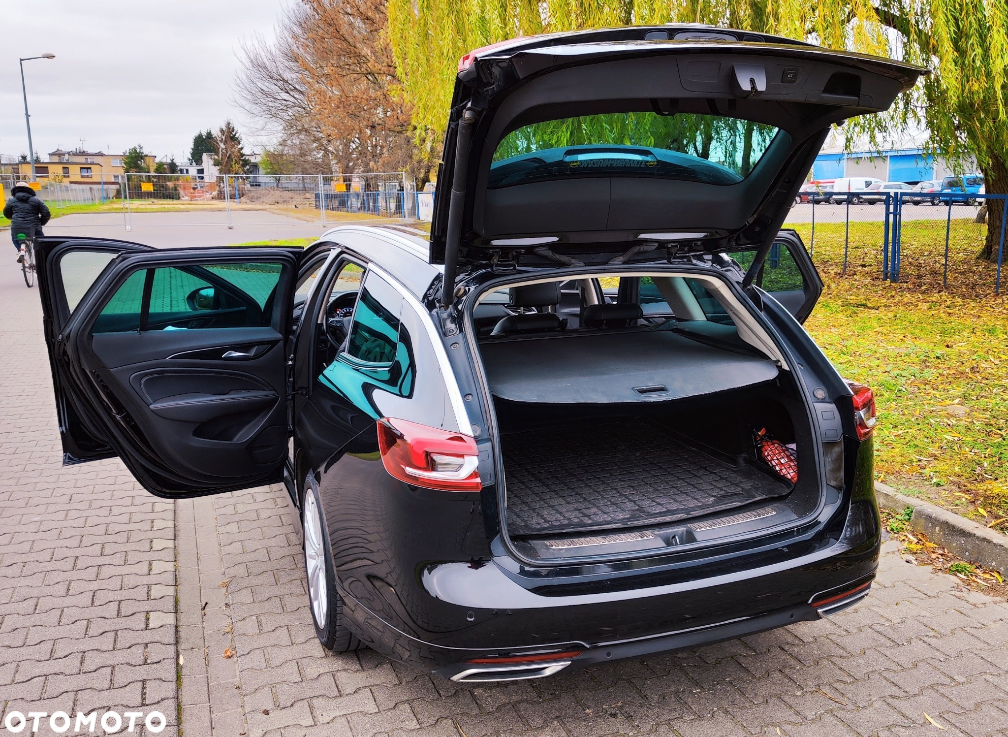 Opel Insignia Sports Tourer 1.6 Diesel Innovation - 37