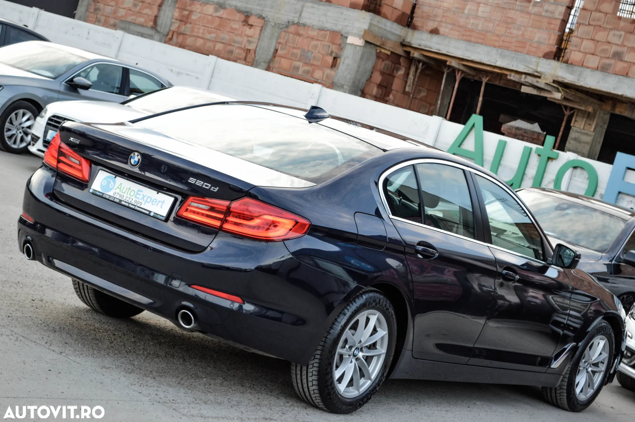BMW Seria 5 520d xDrive Aut. - 4