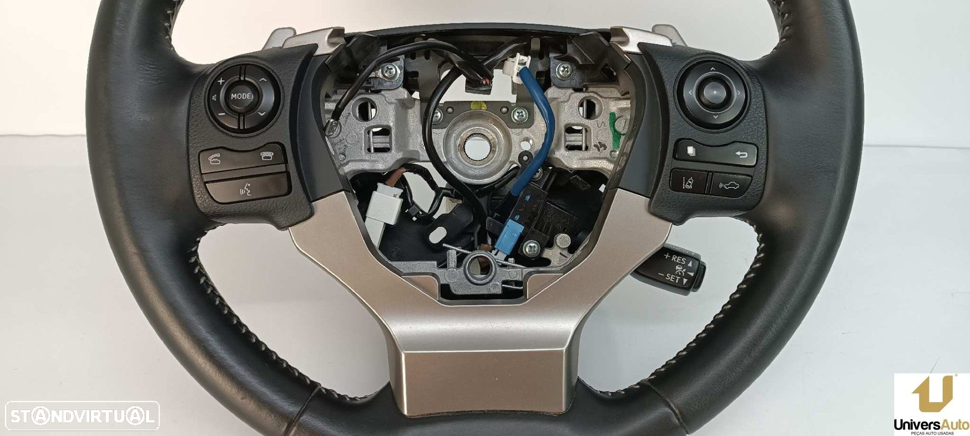 VOLANTE LEXUS IS 300H - 5