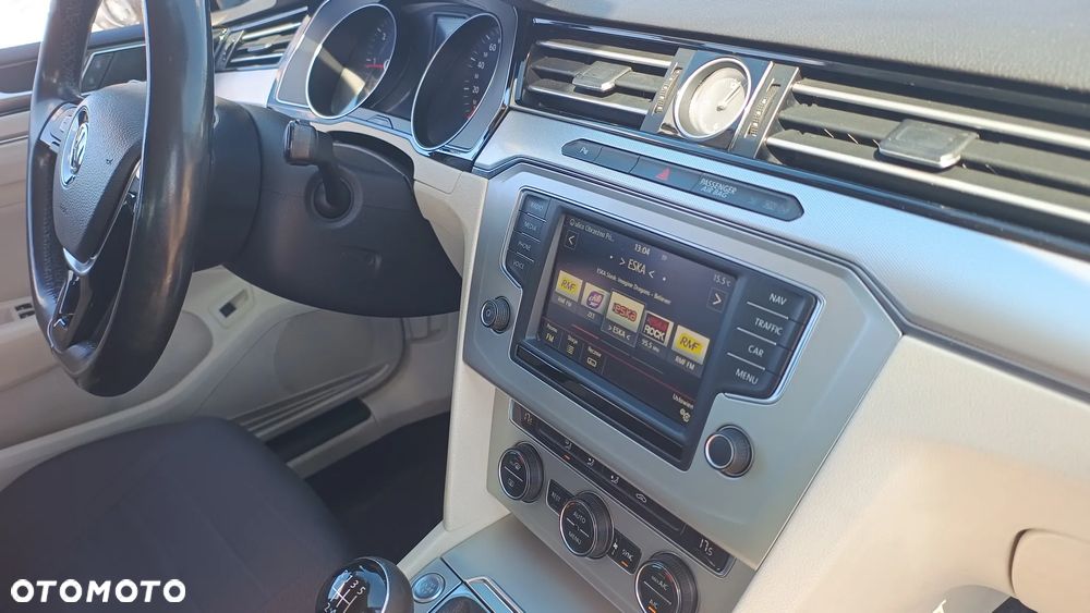 Volkswagen Passat 2.0 TDI BMT Comfortline - 7