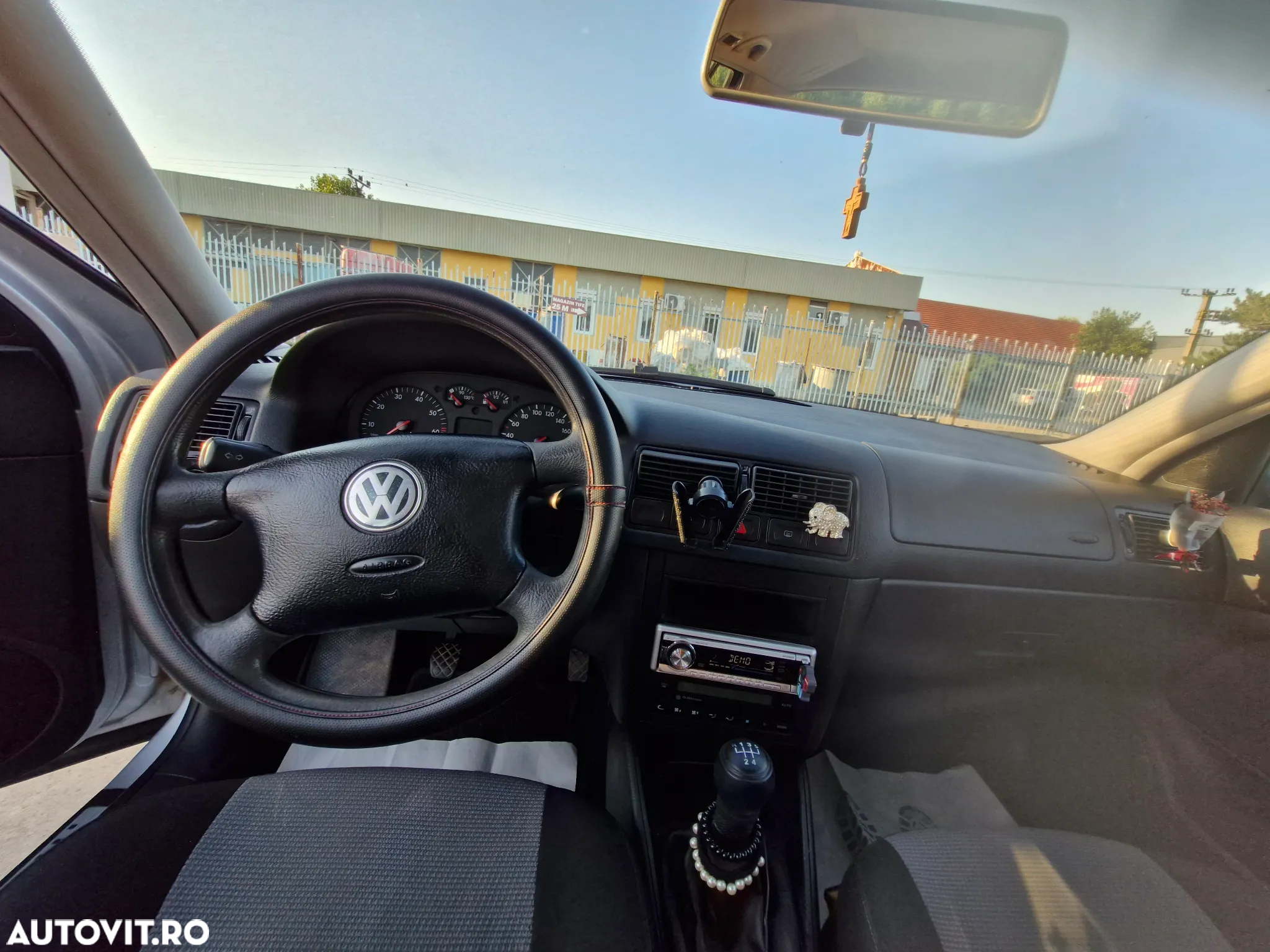 Volkswagen Golf 1.4 - 13