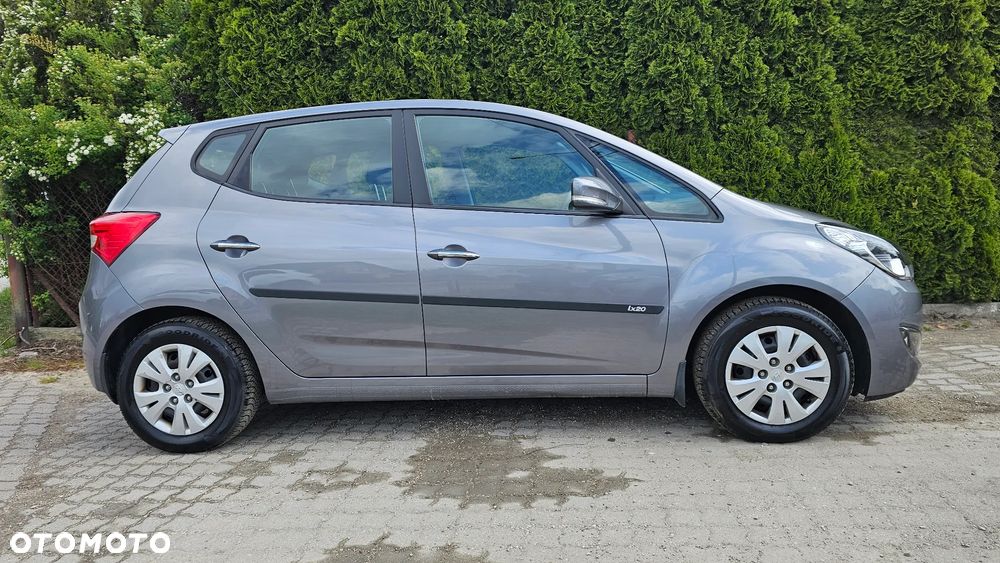 Hyundai ix20 - 3