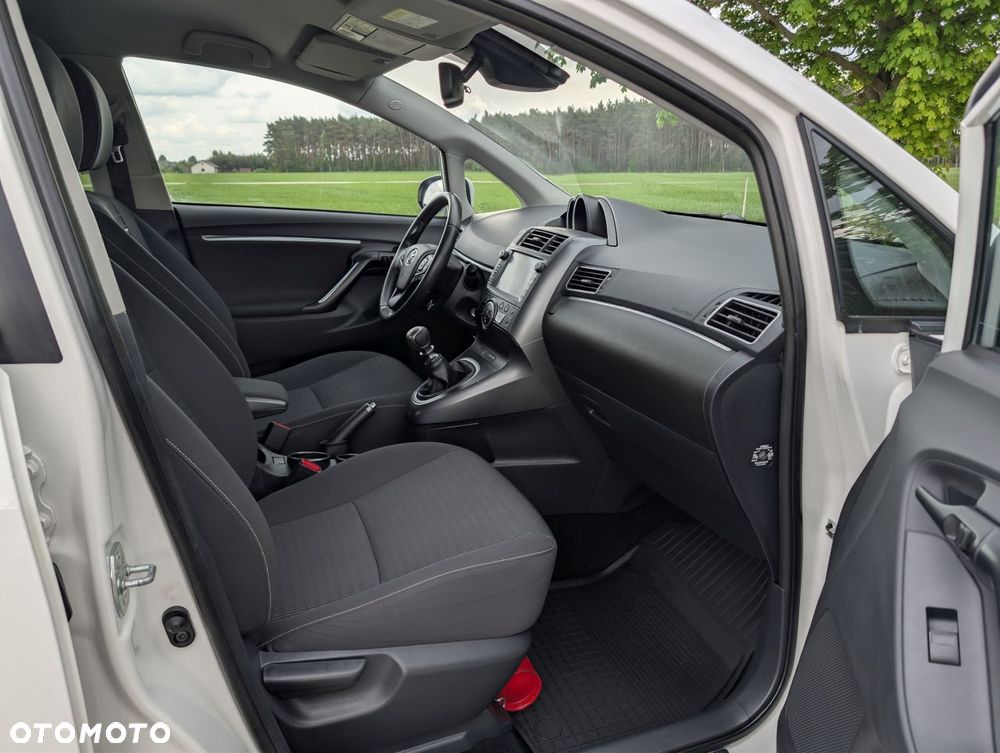 Toyota Verso 1.6 Sol EU5 7os - 22