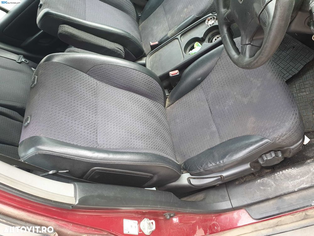 Scaun Dreapta Pasager Textil Manual Honda CR-V 2002 - 2006 [K6998] [K6999] - 1