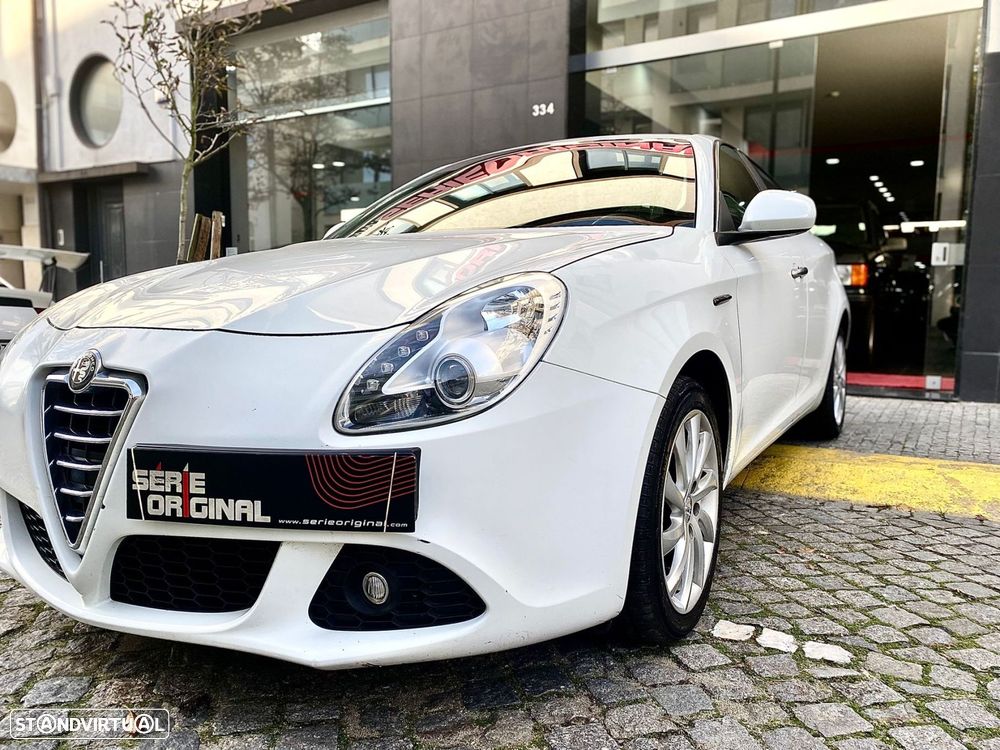 Alfa Romeo Giulietta 1.6 JTDm Corporate - 4
