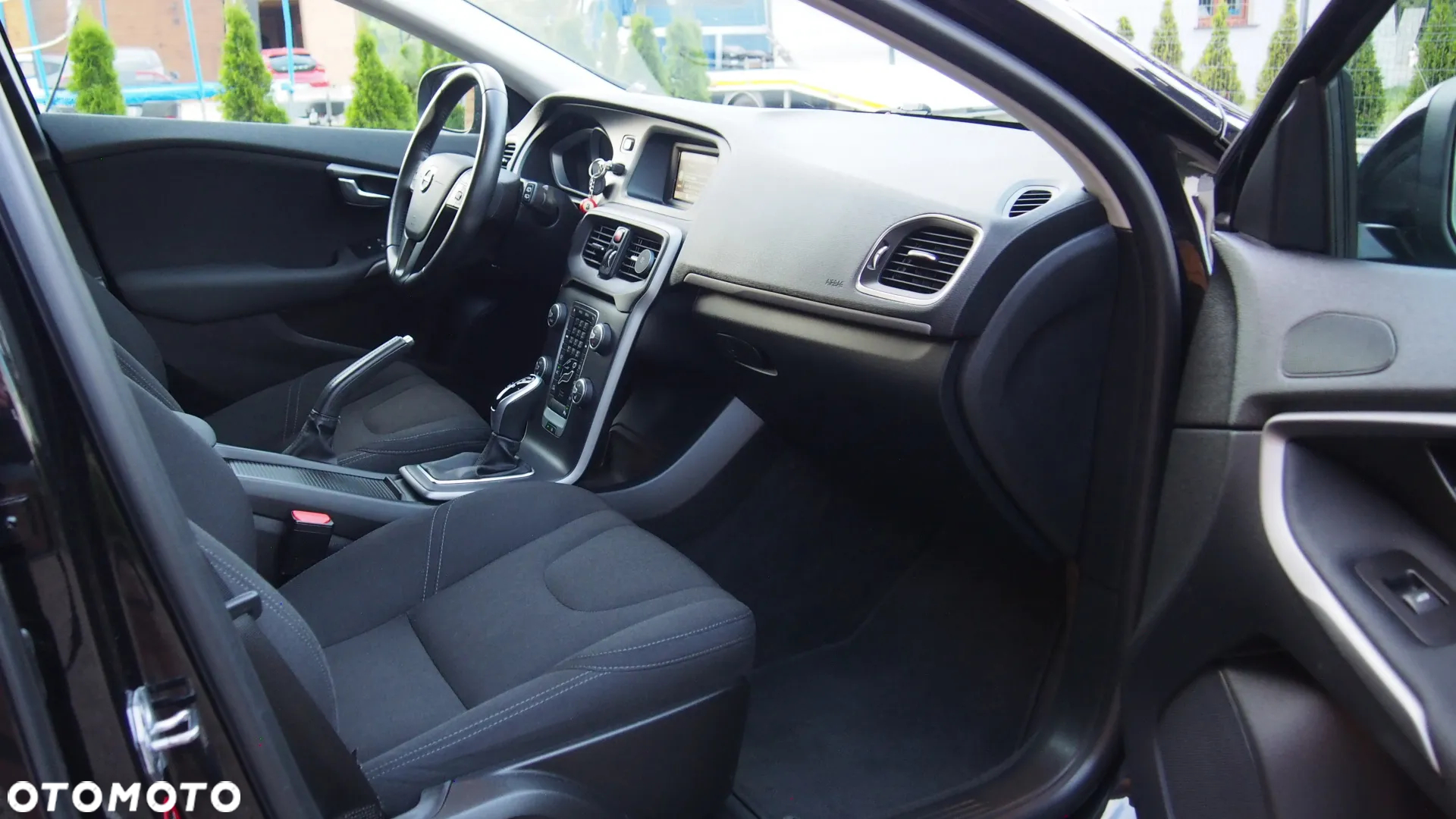 Volvo V40 D2 Drive-E Kinetic - 32