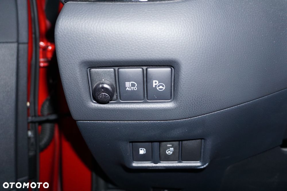 Toyota C-HR 1.8 Hybrid GR Sport - 18