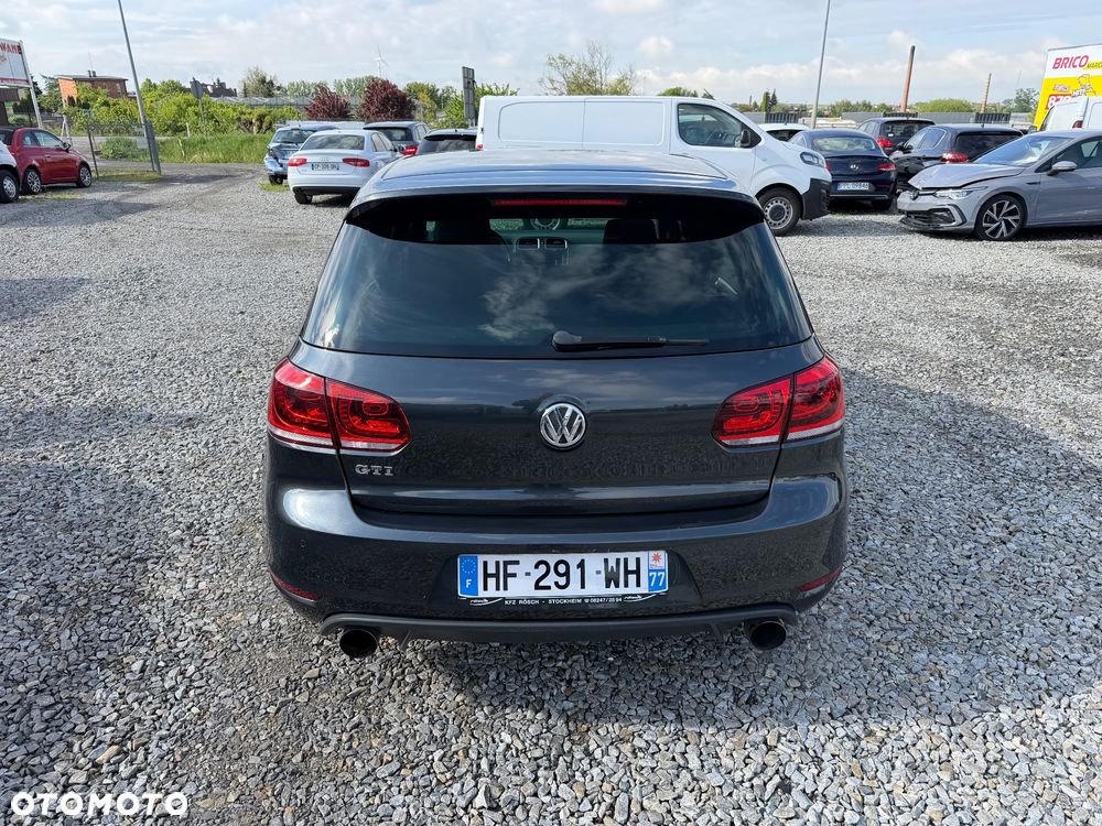 Volkswagen Golf 2.0 GTI DSG - 4