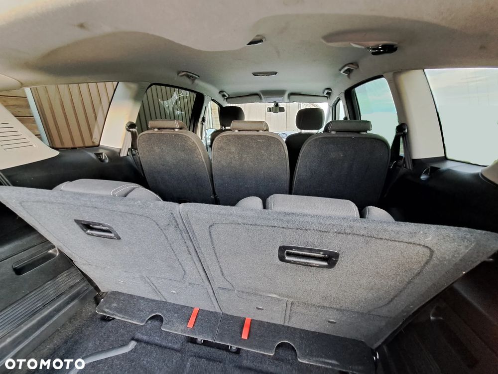 Ford S-Max 2.0 TDCi DPF Champions Edition - 35