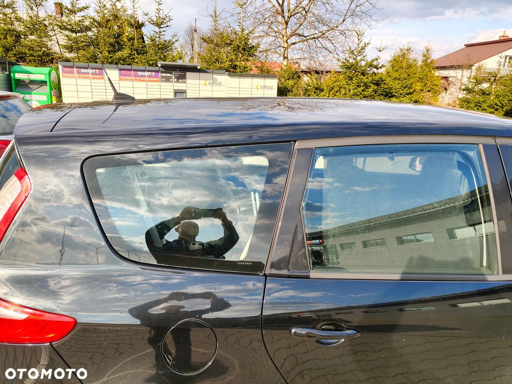 Renault Scenic 1.6 dCi Energy Bose Edition - 9