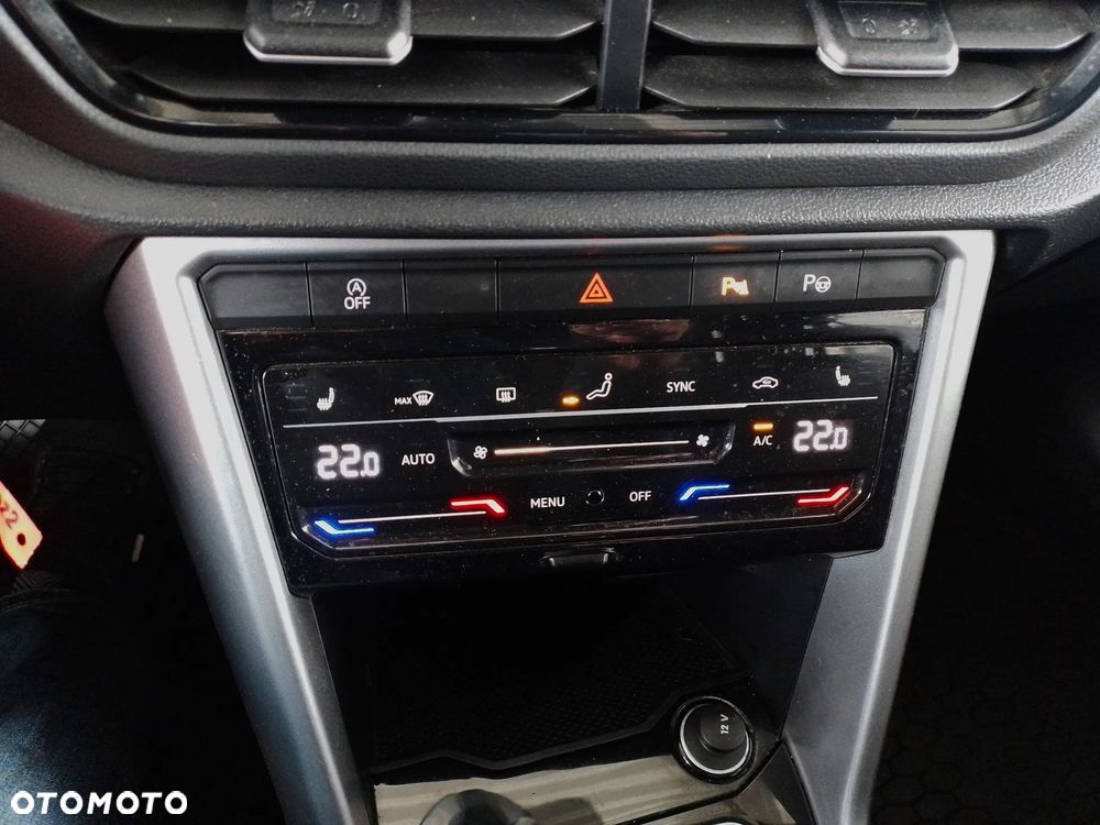 Volkswagen T-Roc 1.5 TSI Life DSG - 22