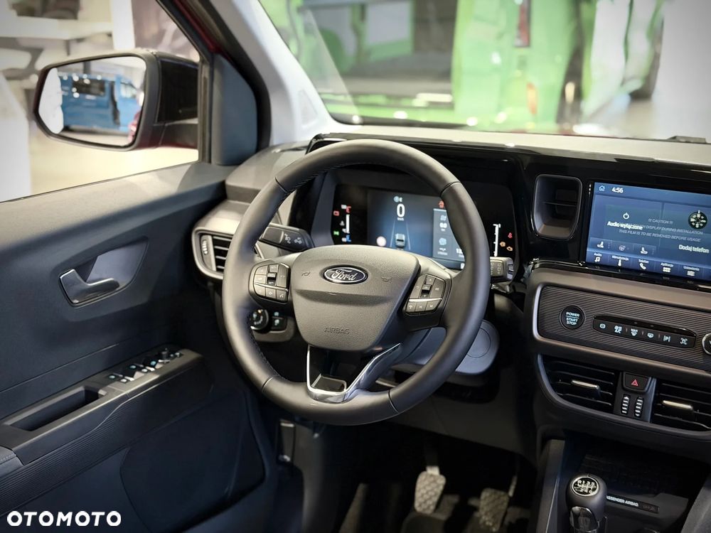 Ford Tourneo Courier 1.0 EcoBoost Titanium - 18