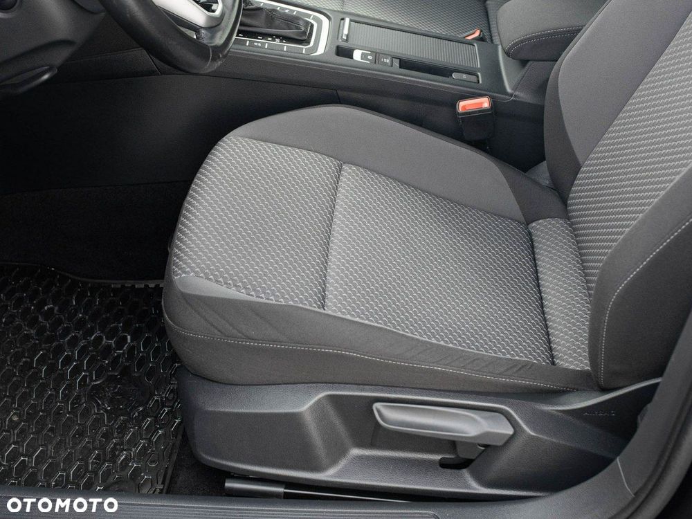 Volkswagen Passat 1.5 TSI EVO Essence DSG - 14