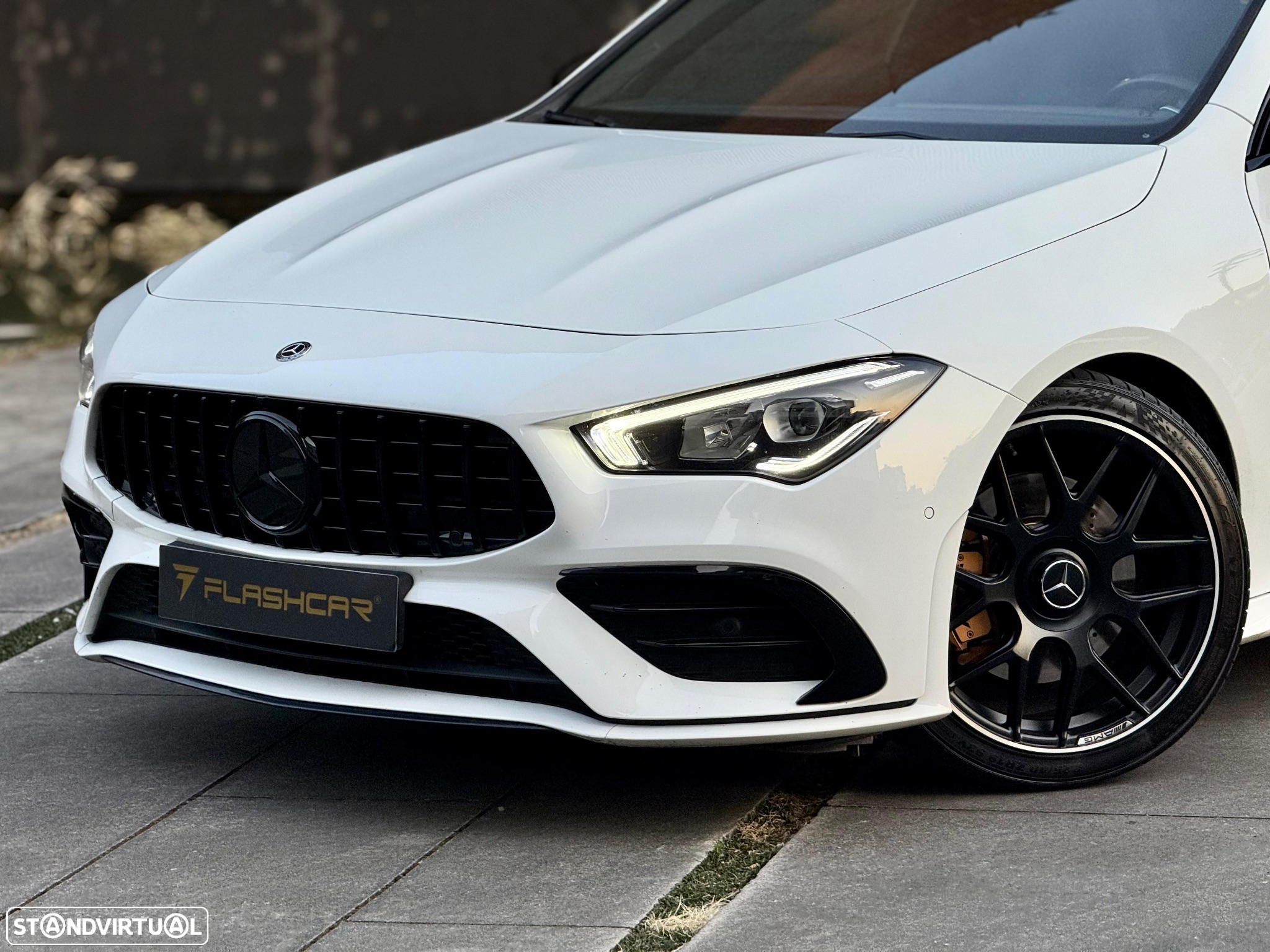 Mercedes-Benz CLA 200 - 2
