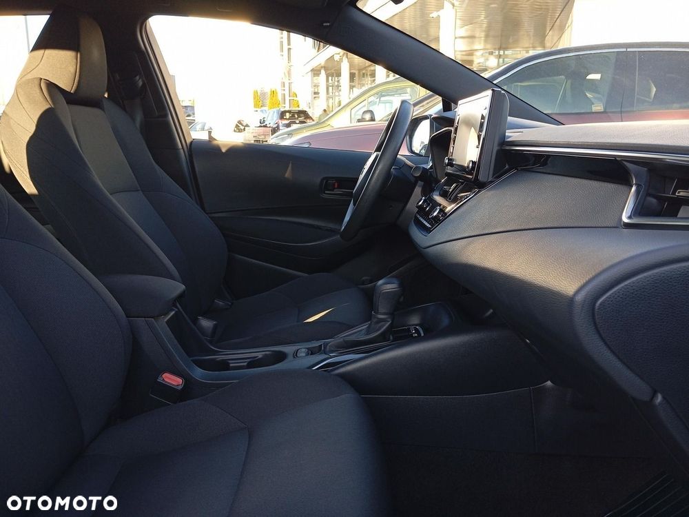 Toyota Corolla 1.8 Hybrid Active - 13