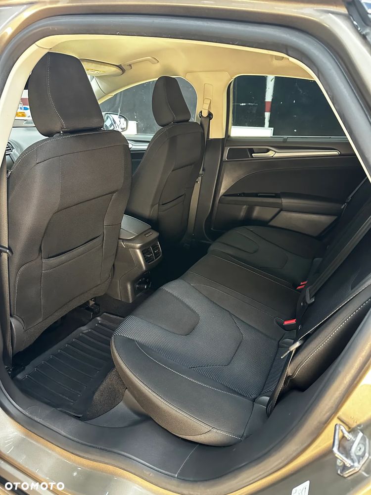 Ford Mondeo 2.0 TDCi Titanium - 8