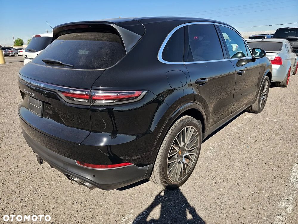 Porsche Cayenne Tiptronic S - 6