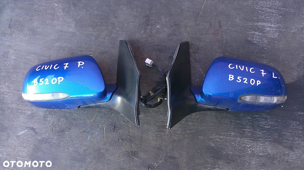 HONDA CIVIC VII 3D SPORT LUSTERKO PRAWE LUB LEWE B520P - 1