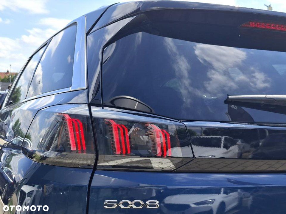 Peugeot 5008 - 9